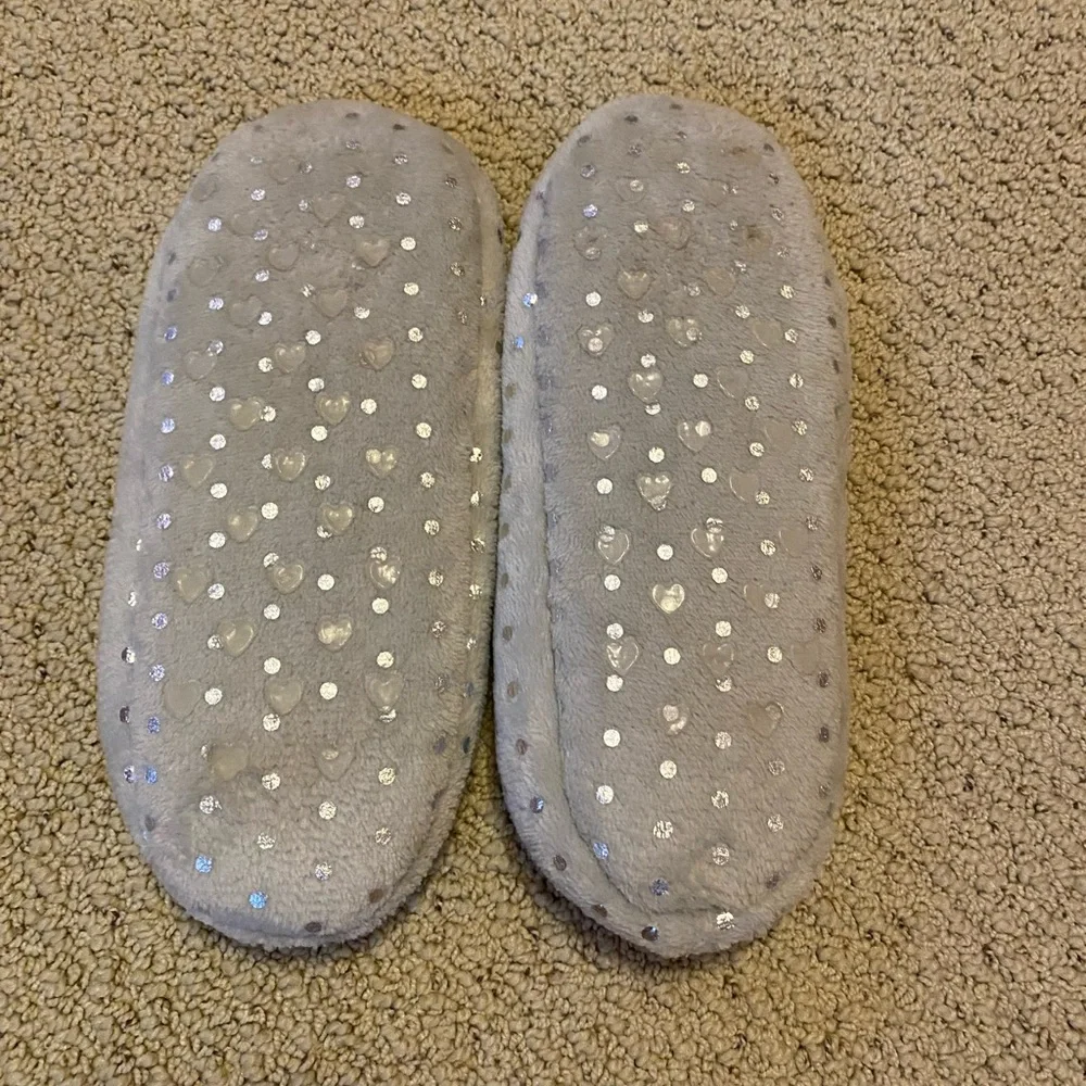 Slippers - Picture 2 of 2